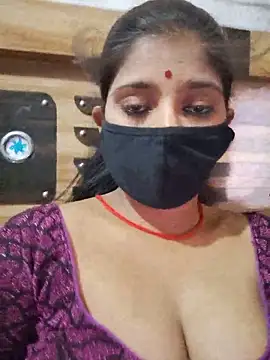 Snapshot of Daisygirl9 chatting on June 19, 2026, 12:44 pm Daisygirl9 online show from June 19, 2026, 12:44 pm