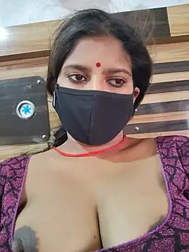 Daisygirl9 online show from July 12, 2026, 9:43 am