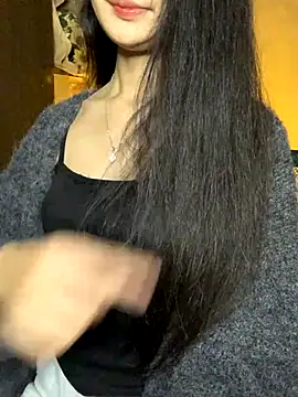 Snapshot of Nhinhi18 chatting on November 24, 2025, 2:50 pm Nhinhi18 online show from November 24, 2025, 2:50 pm