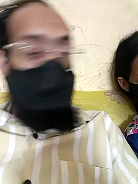 ursumita online show from October 12, 2025, 10:05 am