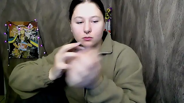 Linda S  online show from November 27, 2025, 12:16 pm