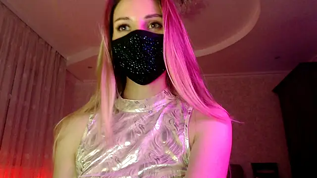 Snapshot of Iris_lave chatting on June 15, 2026, 9:47 pm Iris lave online show from June 15, 2026, 9:47 pm