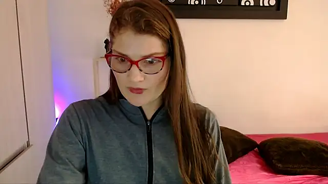 Camila-ventura online show from January 12, 2026, 9:31 pm