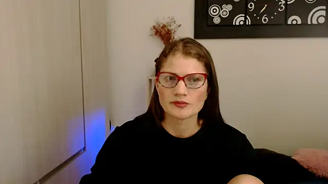 Camila-ventura online show from February 12, 2026, 8:19 pm