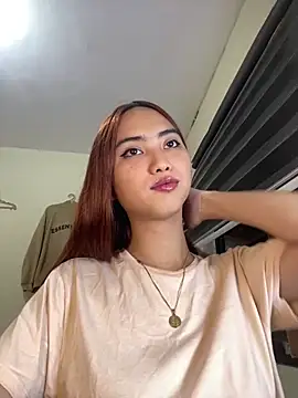 goddessoflove2025 online show from February 9, 2026, 2:15 pm