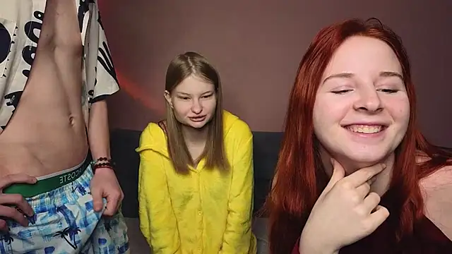 Tea white online show from March 9, 2026, 2:59 am