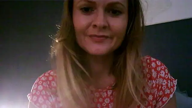 Ginger-bb online show from September 14, 2025, 1:22 pm