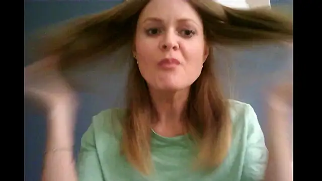 Ginger-bb online show from September 16, 2025, 1:45 pm