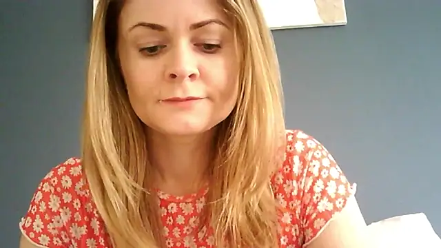 Snapshot of Ginger-bb chatting on March 19, 2026, 7:19 am Ginger-bb online show from March 19, 2026, 7:19 am