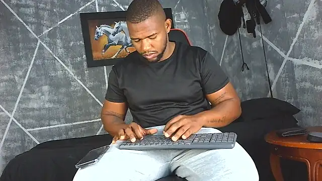 Snapshot of big_blackmen19 chatting on April 15, 2026, 6:01 pm big blackmen19 online show from April 15, 2026, 6:01 pm