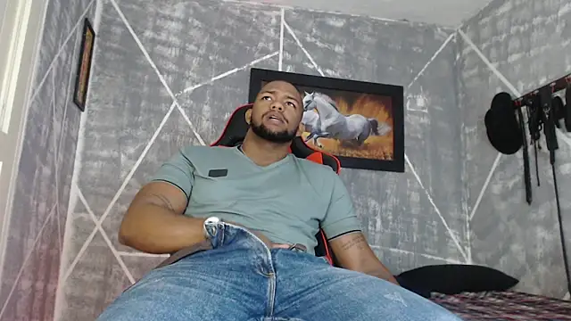 Snapshot of big_blackmen19 chatting on December 1, 2025, 1:12 pm big blackmen19 online show from December 1, 2025, 1:12 pm