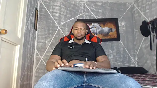 Snapshot of big_blackmen19 chatting on November 4, 2025, 4:11 pm big blackmen19 online show from November 4, 2025, 4:11 pm