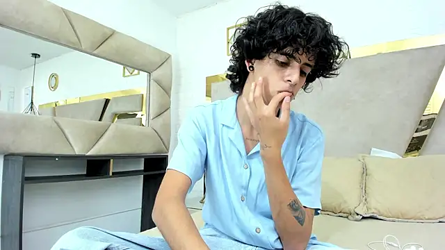 Snapshot of Ibratxandy chatting on November 22, 2025, 7:24 pm Ibratxandy online show from November 22, 2025, 7:24 pm