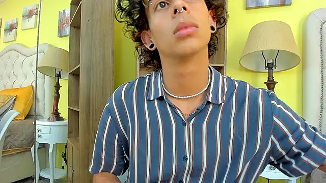 Snapshot of Ibratxandy chatting on October 13, 2025, 7:26 pm Ibratxandy online show from October 13, 2025, 7:26 pm