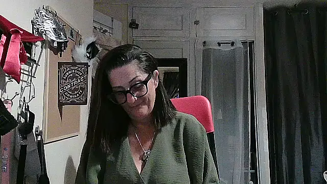 Snapshot of Mistress-Ivy51 chatting on October 7, 2025, 5:58 pm Mistress-Ivy51 online show from October 7, 2025, 5:58 pm