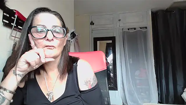 Snapshot of Mistress-Ivy51 chatting on October 10, 2025, 8:48 am Mistress-Ivy51 online show from October 10, 2025, 8:48 am