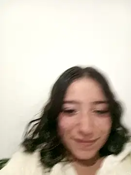 Snapshot of venuss09_s chatting on March 7, 2026, 3:35 am venuss09 s online show from March 7, 2026, 3:35 am