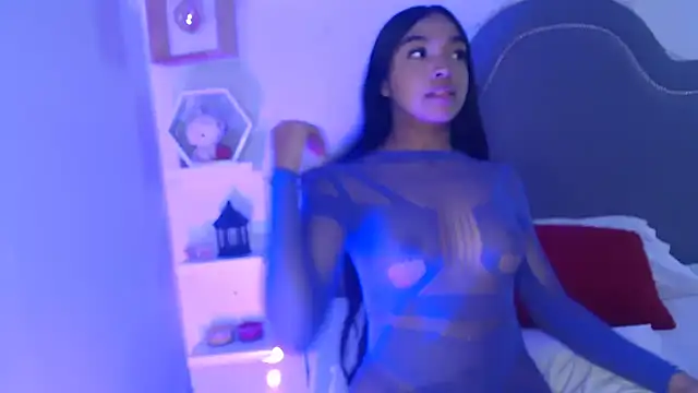 pocahontamoon online show from February 16, 2026, 3:10 pm