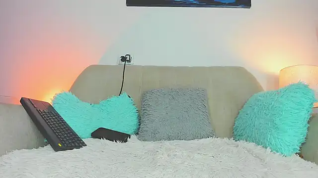 teo saenz online show from December 22, 2025, 2:01 am