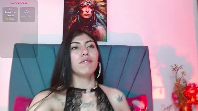 Snapshot of Aily_star chatting on November 25, 2025, 4:24 am Aily star online show from November 25, 2025, 4:24 am