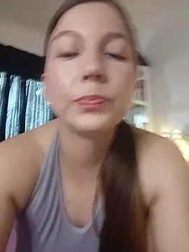 Snapshot of Arianna_Moss chatting on July 25, 2026, 5:30 pm Arianna Moss online show from July 25, 2026, 5:30 pm