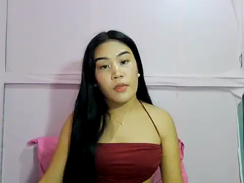 Snapshot of YourWildestDoll chatting on May 10, 2026, 7:05 pm YourWildestDoll online show from May 10, 2026, 7:05 pm