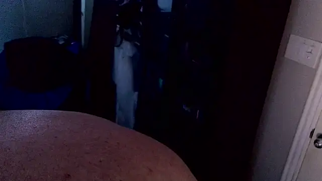 Snapshot of CloudyKingG chatting on March 22, 2026, 10:22 pm CloudyKingG online show from March 22, 2026, 10:22 pm