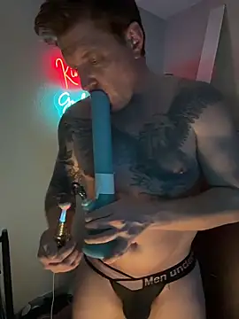 Snapshot of CloudyKingG chatting on March 31, 2026, 10:39 am CloudyKingG online show from March 31, 2026, 10:39 am