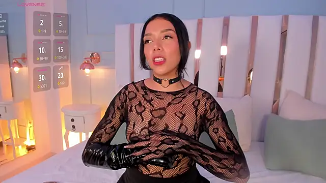 Snapshot of selene_phmoon chatting on November 10, 2025, 1:43 am selene phmoon online show from November 10, 2025, 1:43 am