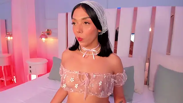 Snapshot of selene_phmoon chatting on November 8, 2025, 4:05 am selene phmoon online show from November 8, 2025, 4:05 am