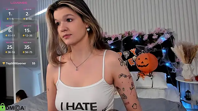 Kati Li online show from October 23, 2025, 10:14 am