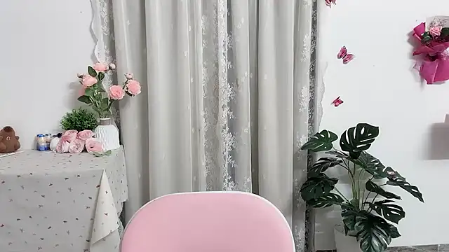 Snapshot of Amelia-babee chatting on June 22, 2026, 1:08 pm Amelia-babee online show from June 22, 2026, 1:08 pm