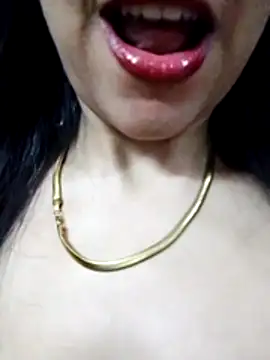 Snapshot of Princessa05 chatting on December 4, 2025, 7:02 pm Princessa05 online show from December 4, 2025, 7:02 pm