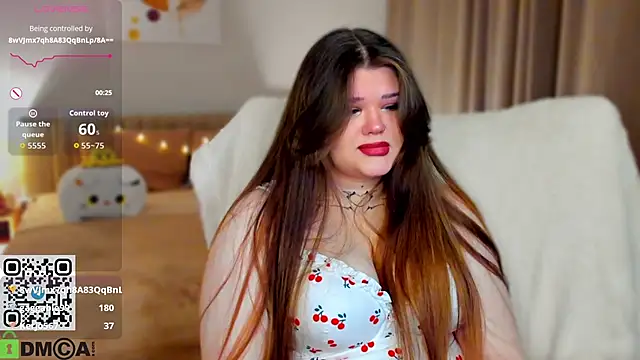 elle one online show from November 4, 2025, 3:43 am