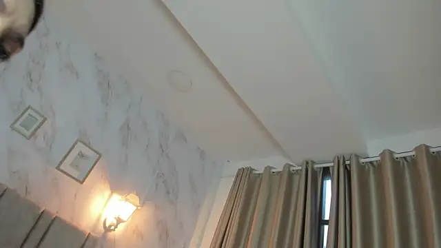 Snapshot of Paula_And chatting on February 7, 2026, 11:18 am Paula And online show from February 7, 2026, 11:18 am