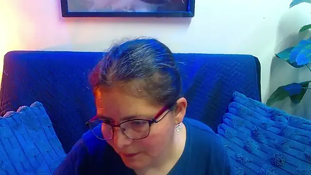 Snapshot of Linda_banks_ chatting on May 7, 2026, 1:21 am Linda banks online show from May 7, 2026, 1:21 am