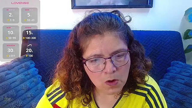 Snapshot of Linda_banks_ chatting on October 16, 2025, 12:52 am Linda banks online show from October 16, 2025, 12:52 am