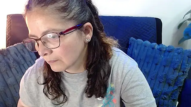 Snapshot of Linda_banks_ chatting on June 16, 2026, 2:00 am Linda banks online show from June 16, 2026, 2:00 am