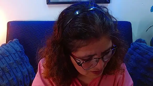 Snapshot of Linda_banks_ chatting on October 21, 2025, 1:27 am Linda banks online show from October 21, 2025, 1:27 am