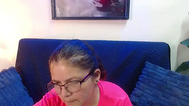 Linda banks  online show from May 3, 2026, 1:55 am