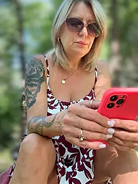 Snapshot of Milena-MilfaXXX chatting on July 6, 2026, 2:51 am Milena-MilfaXXX online show from July 6, 2026, 2:51 am