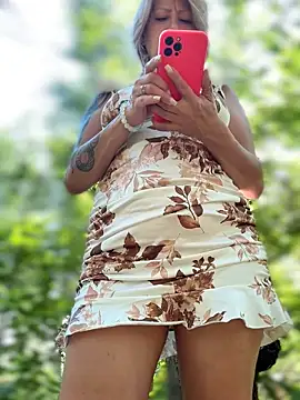 Snapshot of Milena-MilfaXXX chatting on June 19, 2026, 2:39 am Milena-MilfaXXX online show from June 19, 2026, 2:39 am