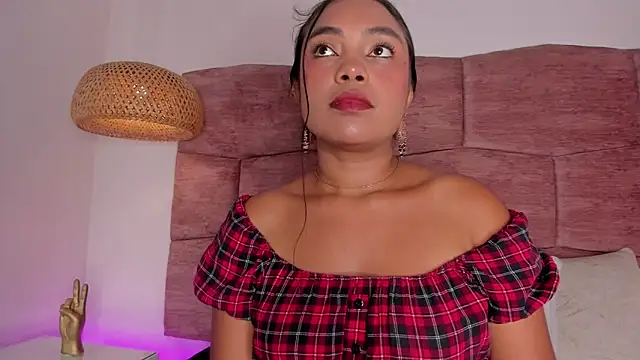 dani velvet online show from February 1, 2026, 2:54 am