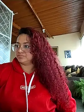 sophimyllers online show from September 12, 2025, 9:25 pm