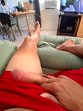 Snapshot of pullitoff chatting on November 1, 2025, 9:52 pm pullitoff online show from November 1, 2025, 9:52 pm