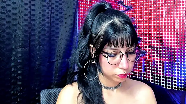 Rose 72 online show from December 13, 2025, 8:04 pm