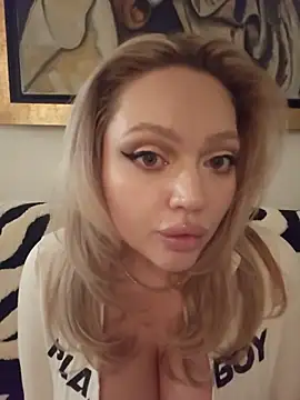 misstitmouseofficial online show from February 7, 2026, 6:16 pm