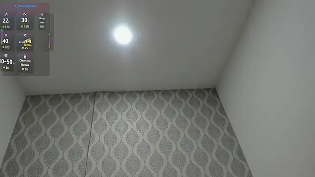 OnlyGia online show from January 6, 2026, 8:02 pm