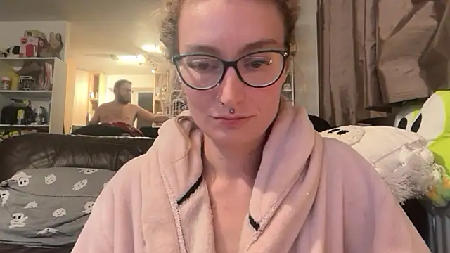 Snapshot of harleyblair chatting on November 17, 2025, 11:09 pm harleyblair online show from November 17, 2025, 11:09 pm