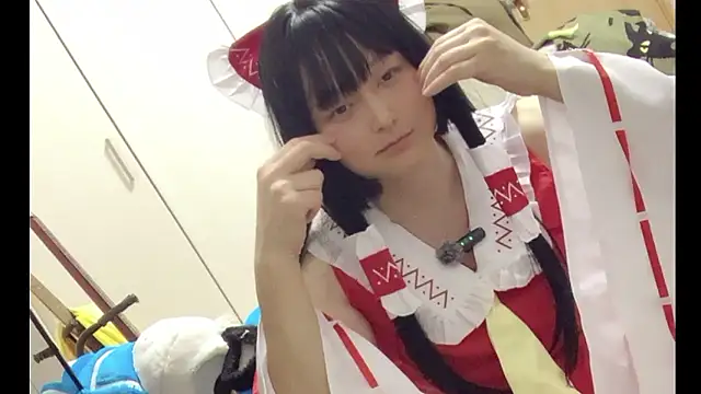 Snapshot of Mia032 chatting on February 1, 2026, 2:04 pm Mia032 online show from February 1, 2026, 2:04 pm